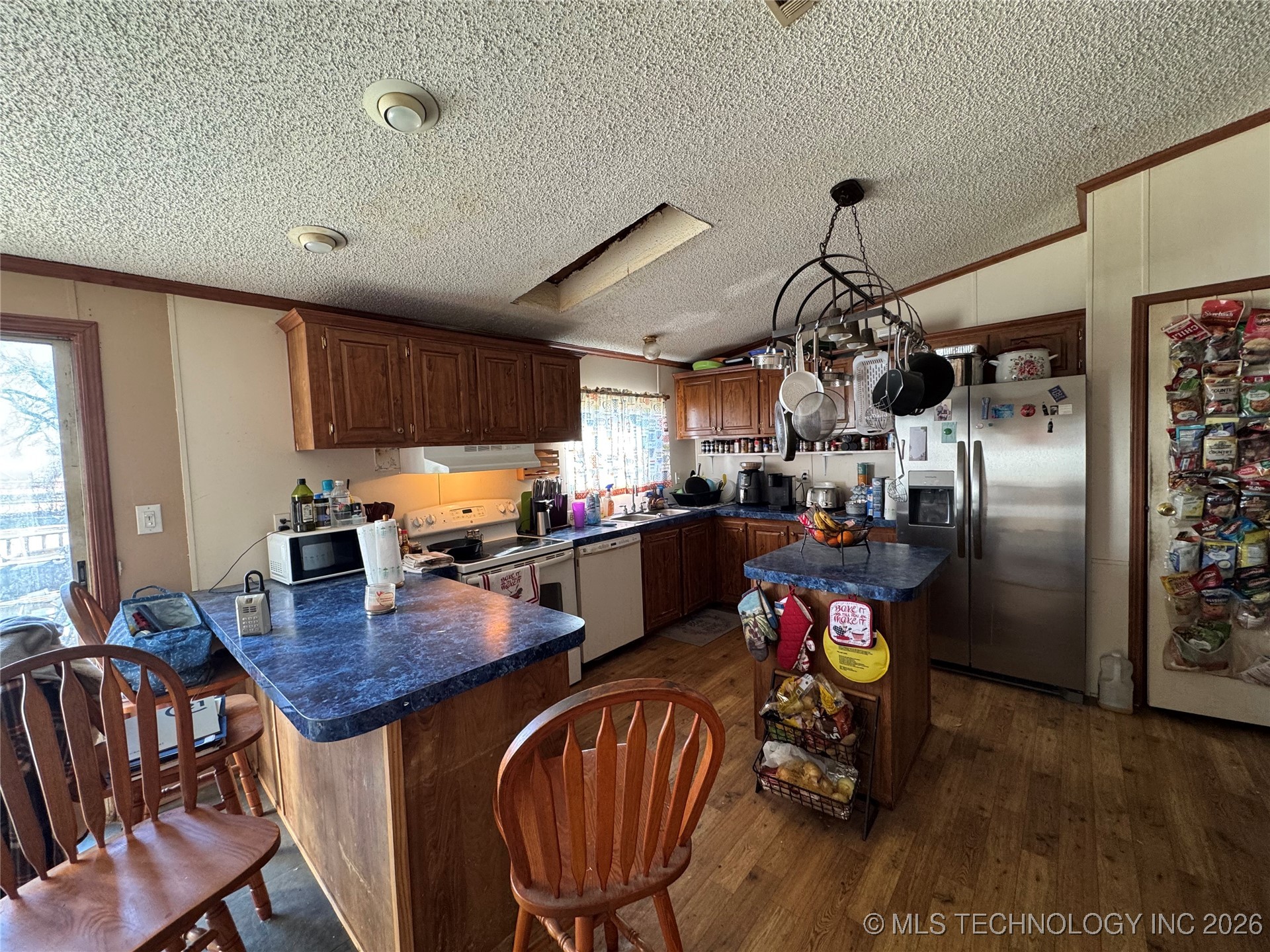 300 Brewer Property Photo 6