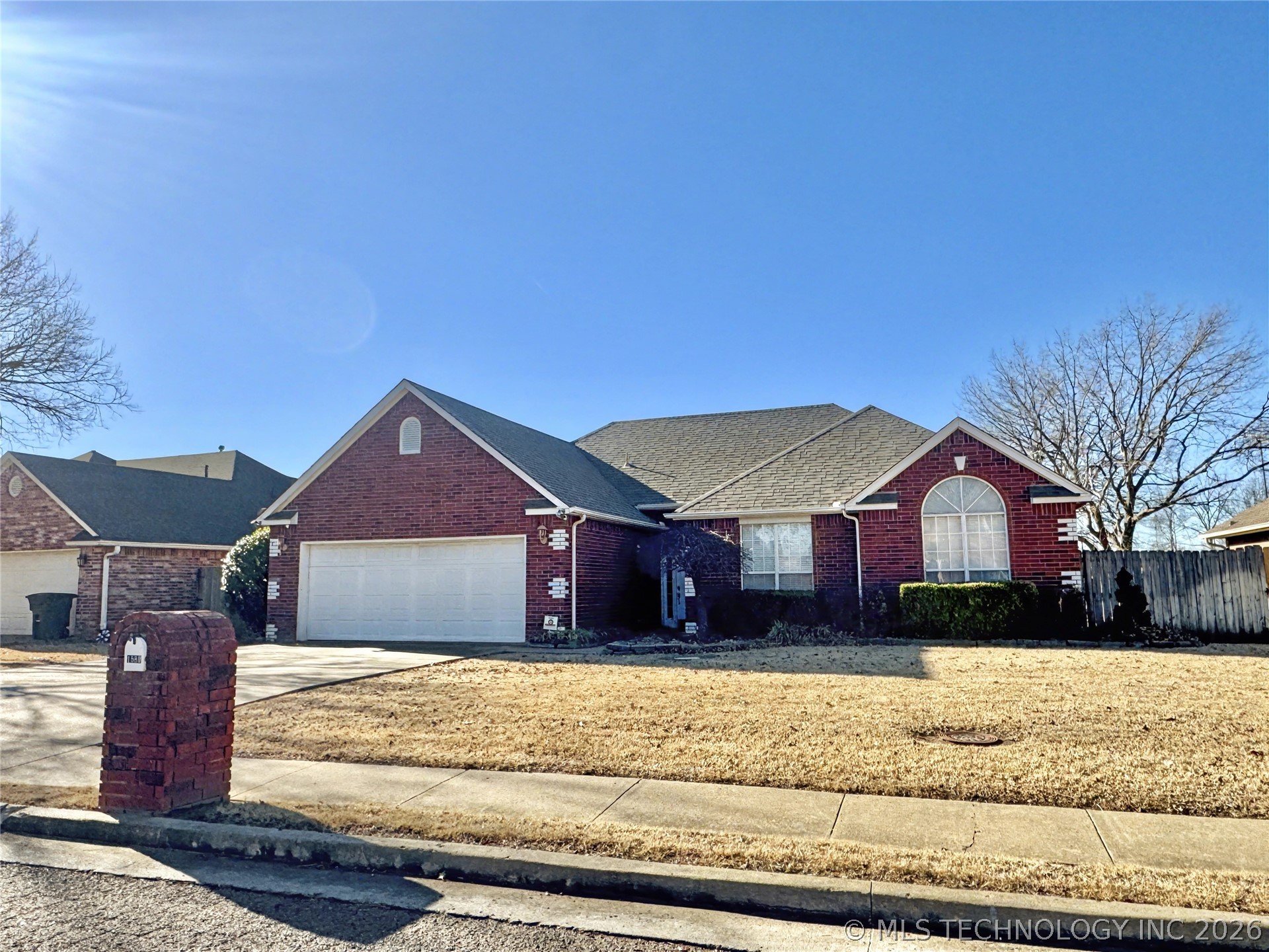 1580 Aspen Drive Property Photo 3