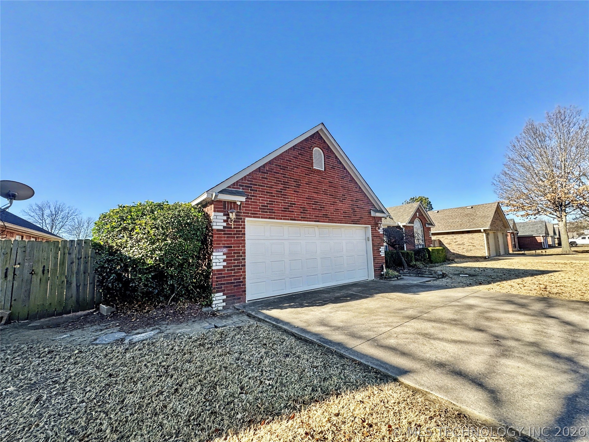 1580 Aspen Drive Property Photo 4