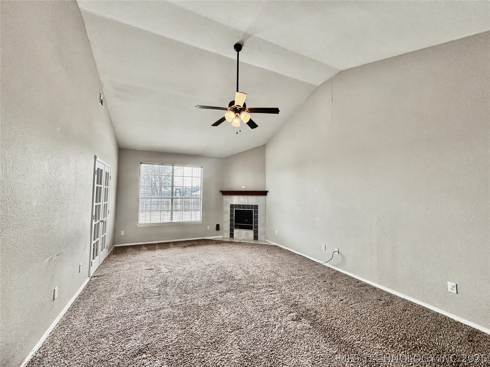 1580 Aspen Drive Property Photo 6