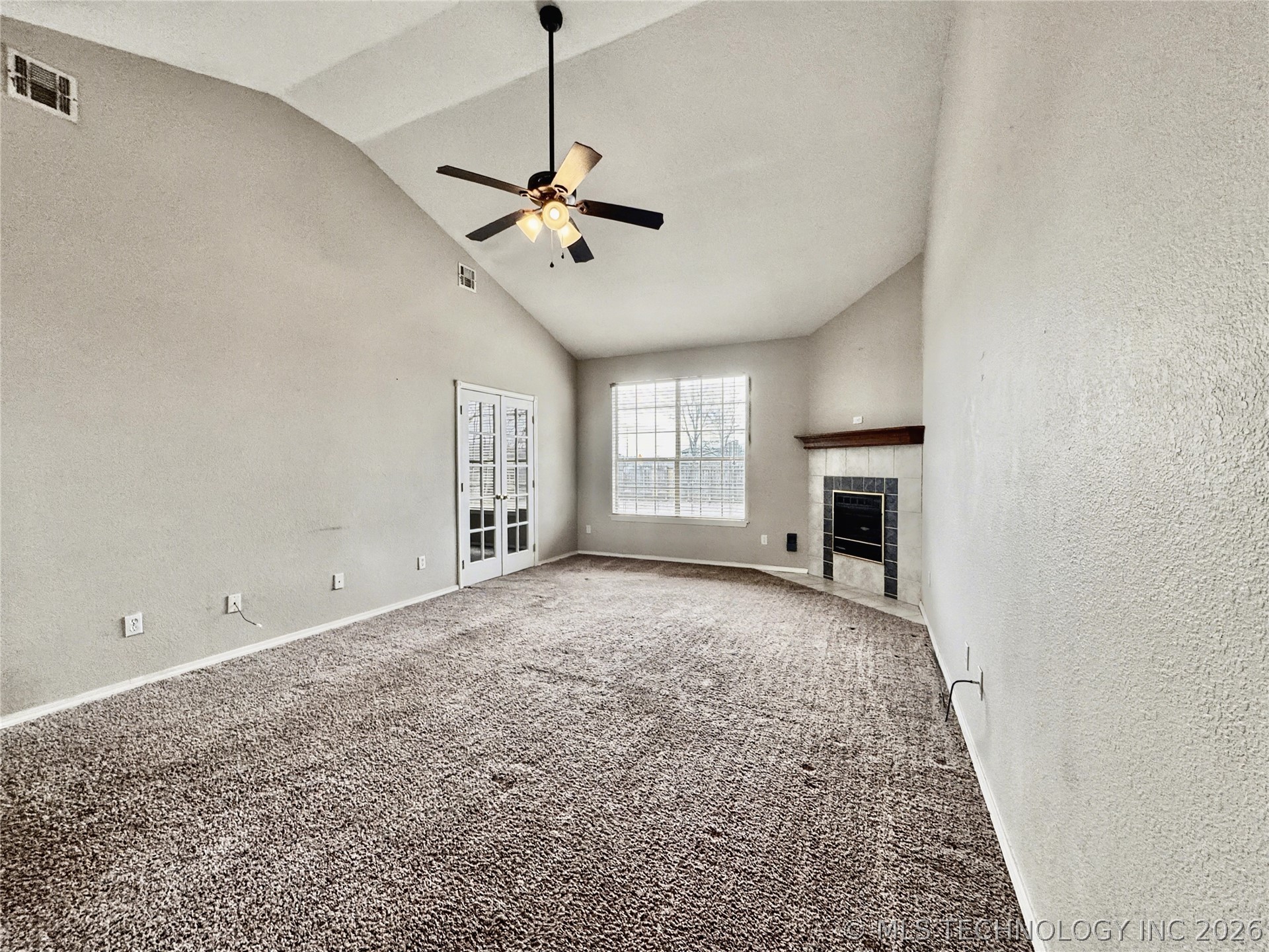 1580 Aspen Drive Property Photo 7