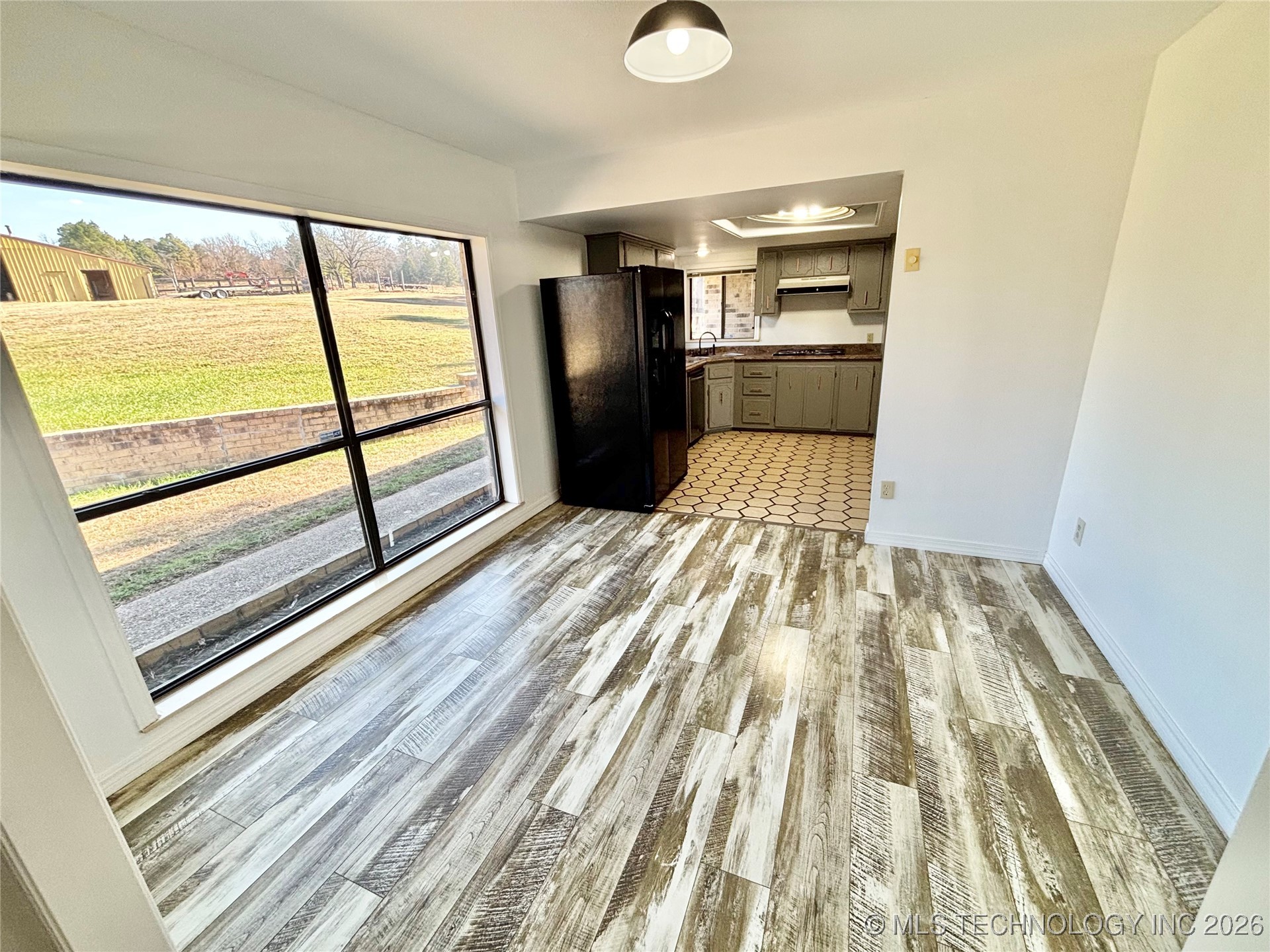 48380 Caughern Lane Property Photo 12