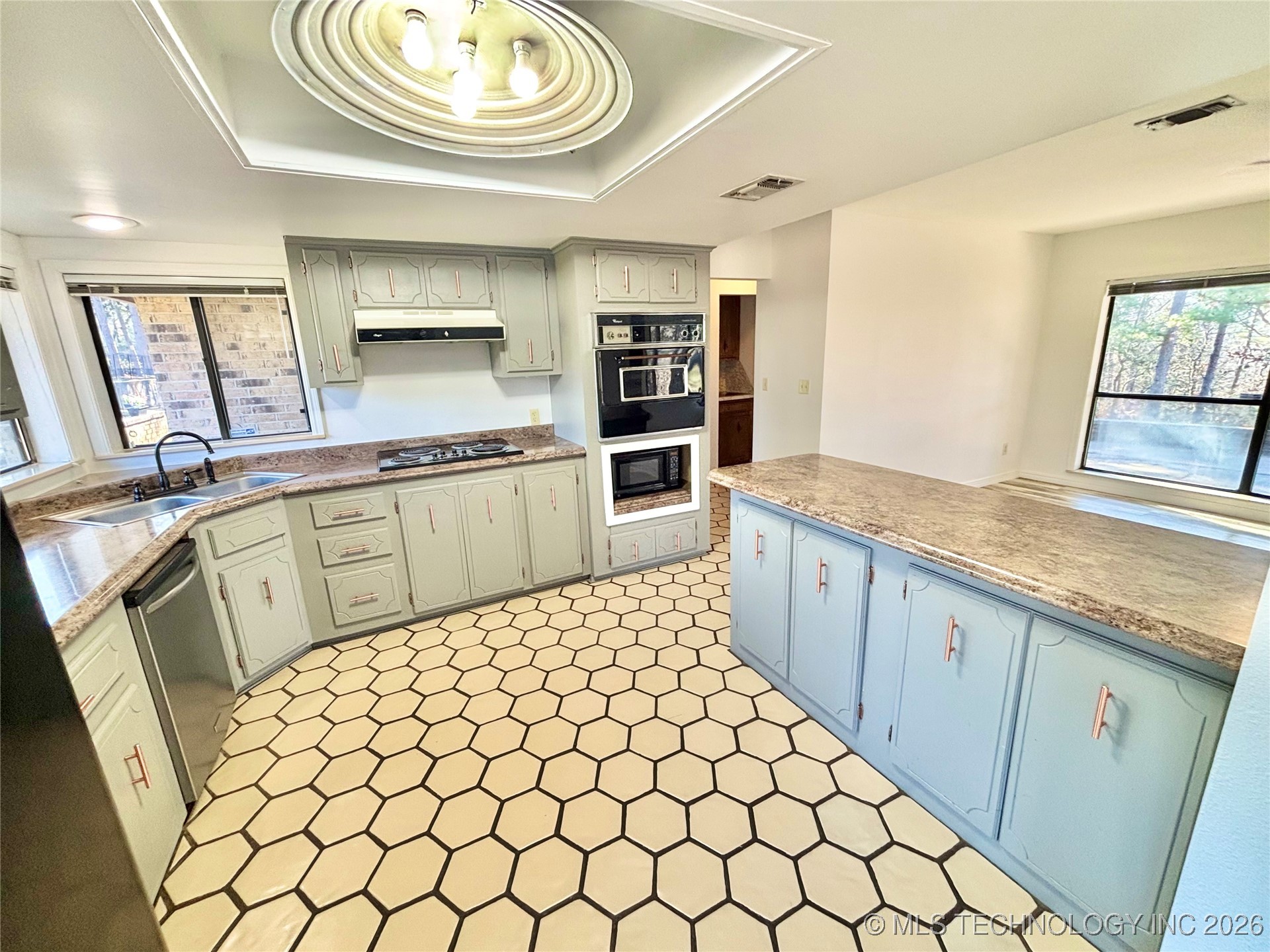 48380 Caughern Lane Property Photo 13