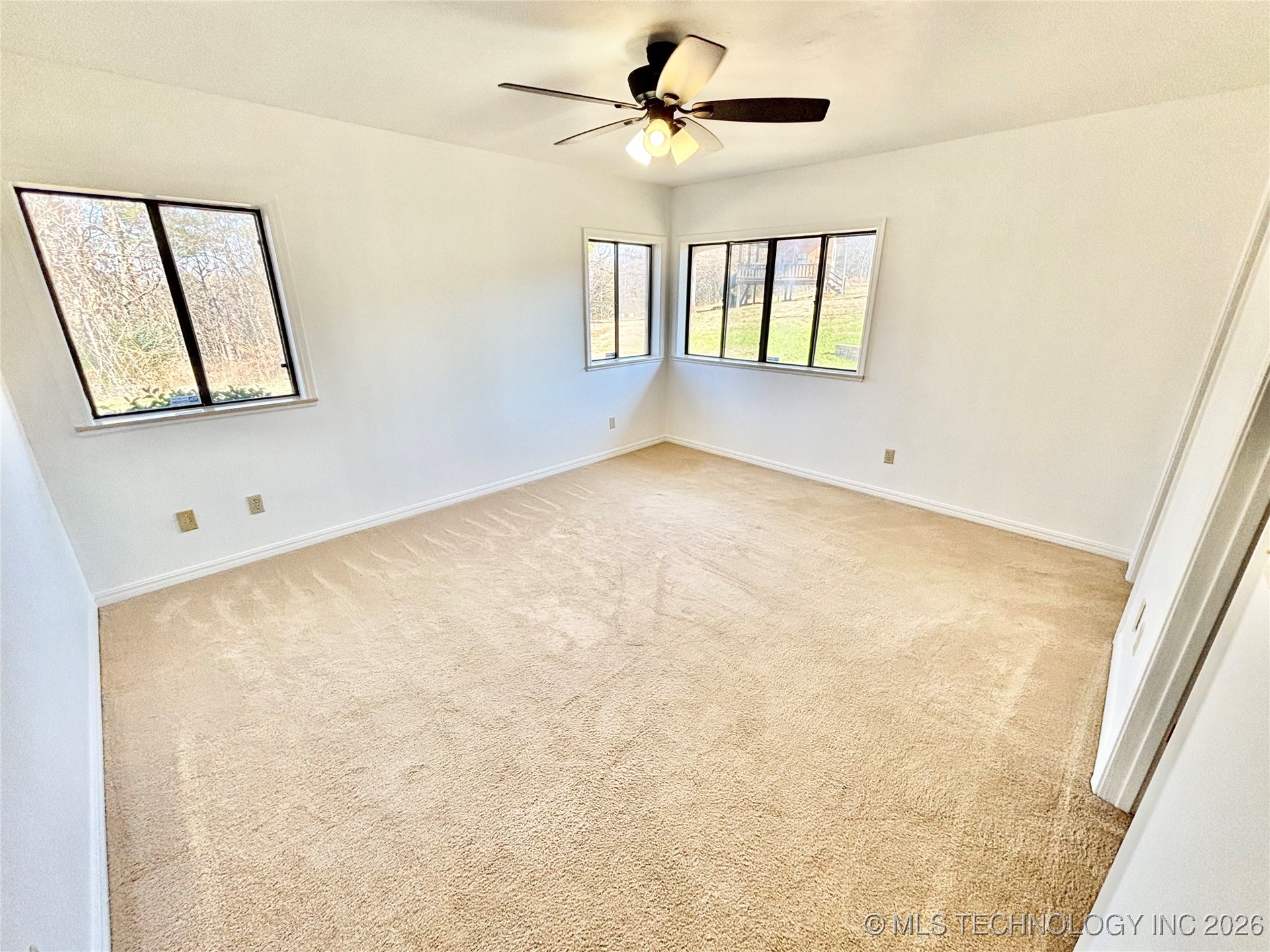 48380 Caughern Lane Property Photo 20