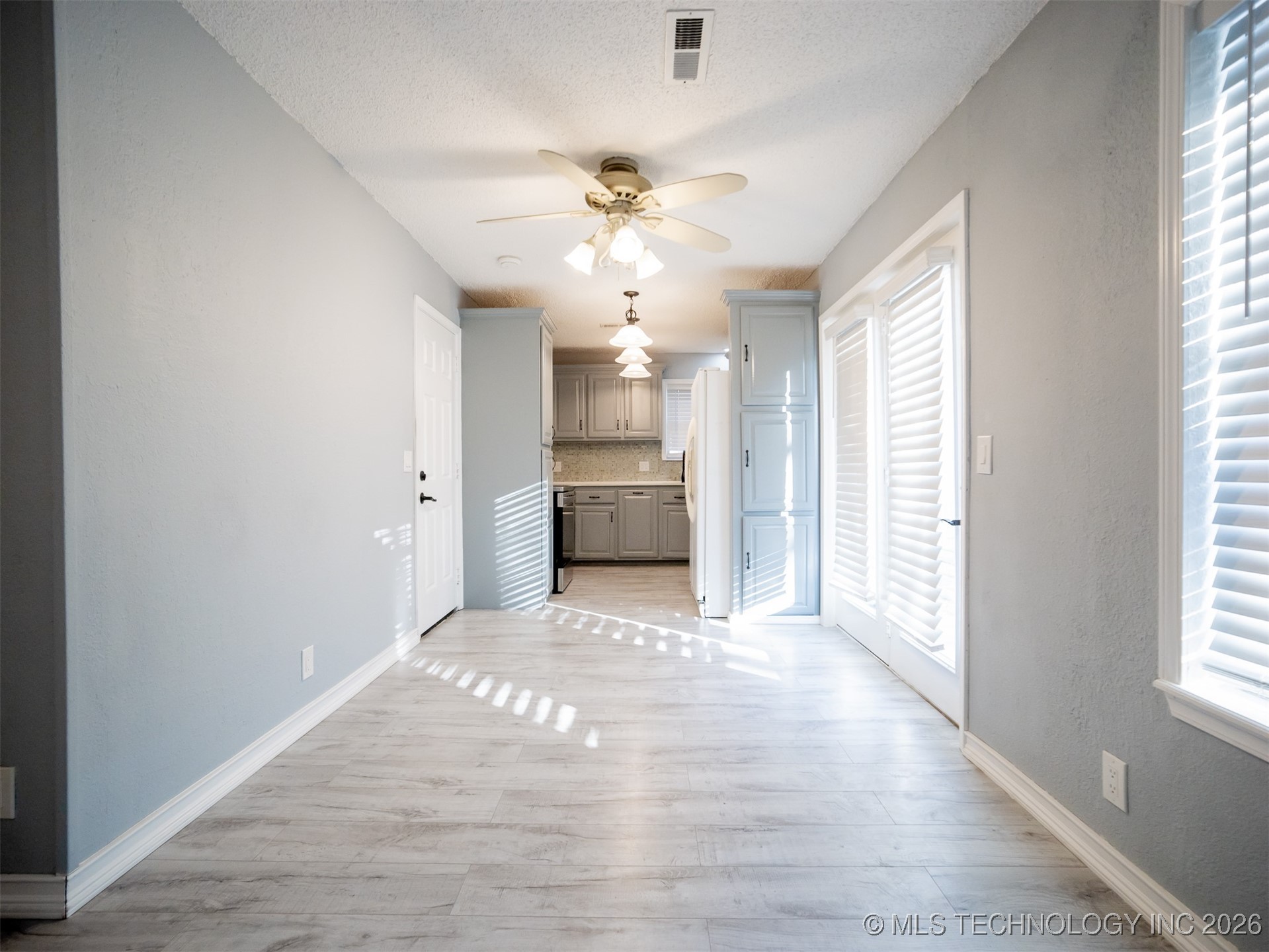 1753 S Pine Avenue Property Photo 20