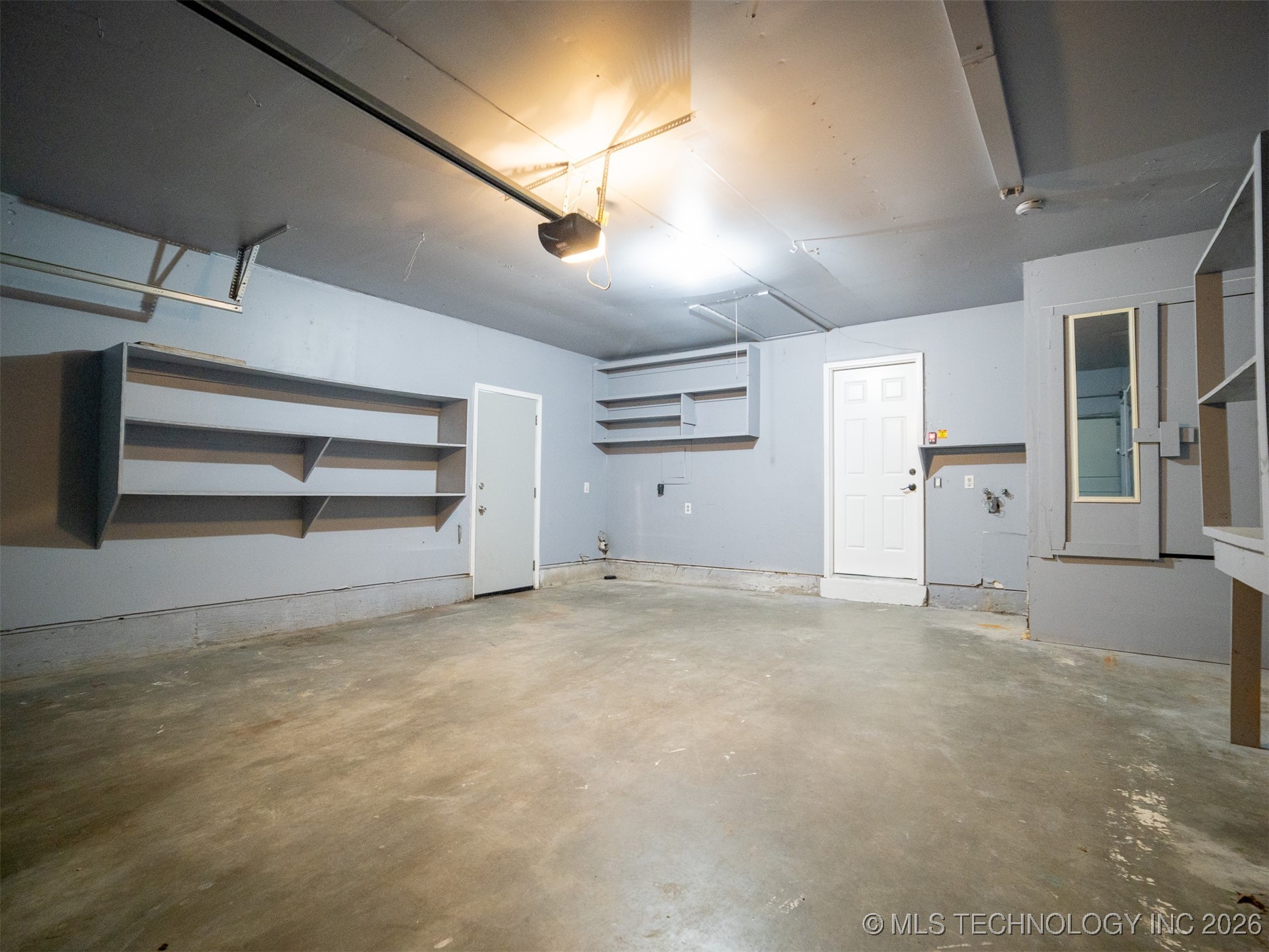 1753 S Pine Avenue Property Photo 28