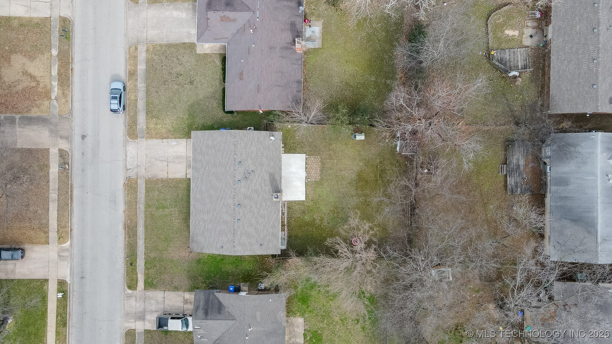 1753 S Pine Avenue Property Photo 35