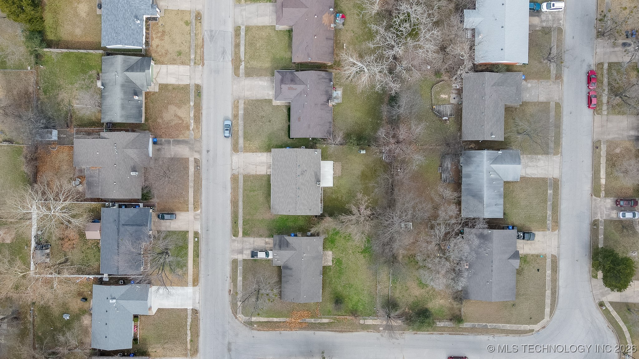 1753 S Pine Avenue Property Photo 36