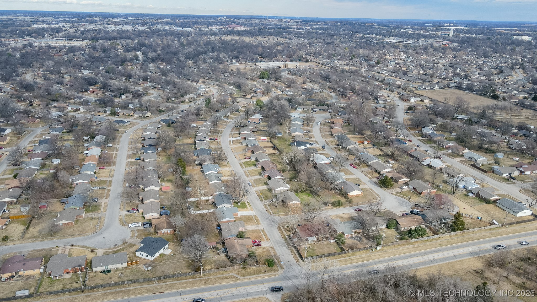 1753 S Pine Avenue Property Photo 38