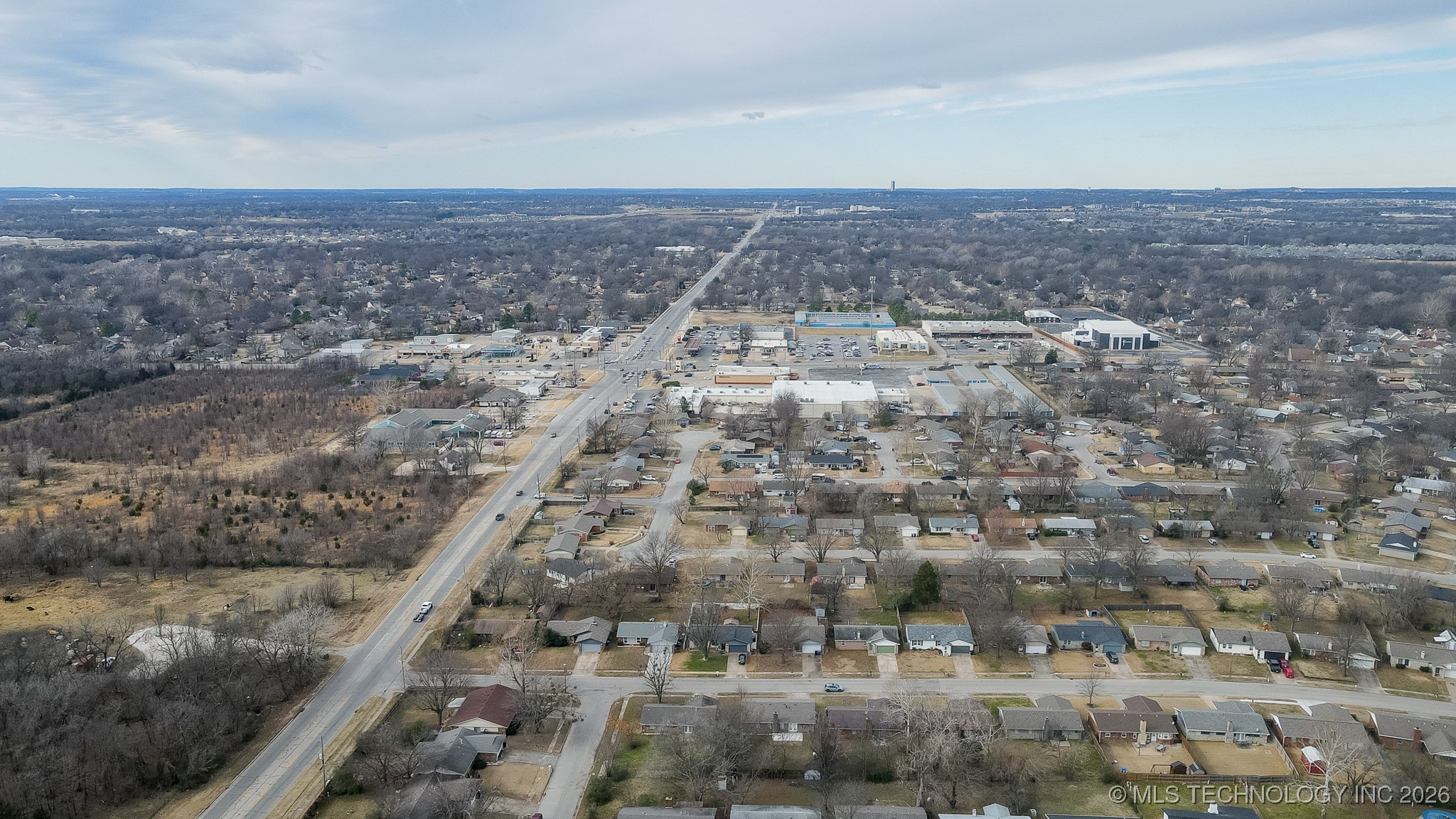 1753 S Pine Avenue Property Photo 39