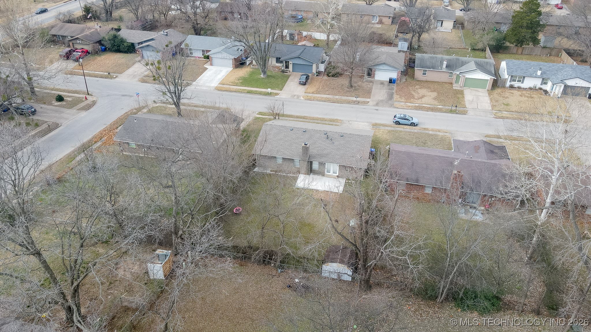 1753 S Pine Avenue Property Photo 40