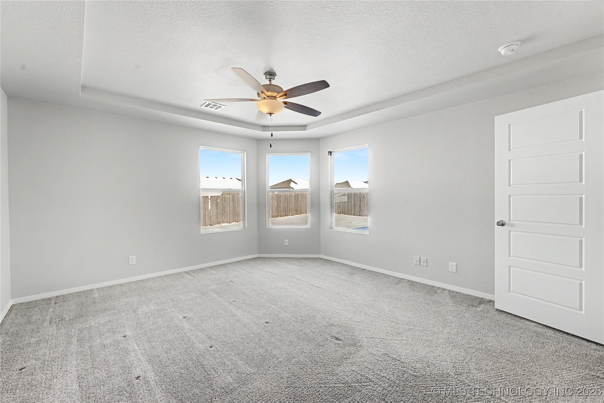 2912 W Charlotte Street Property Photo 14