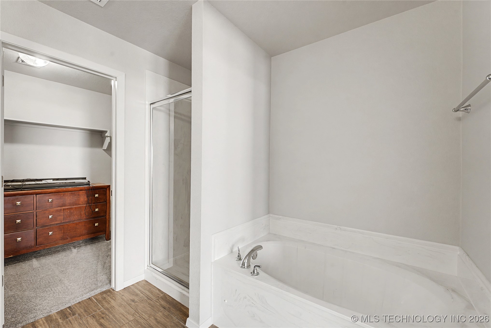 2912 W Charlotte Street Property Photo 16