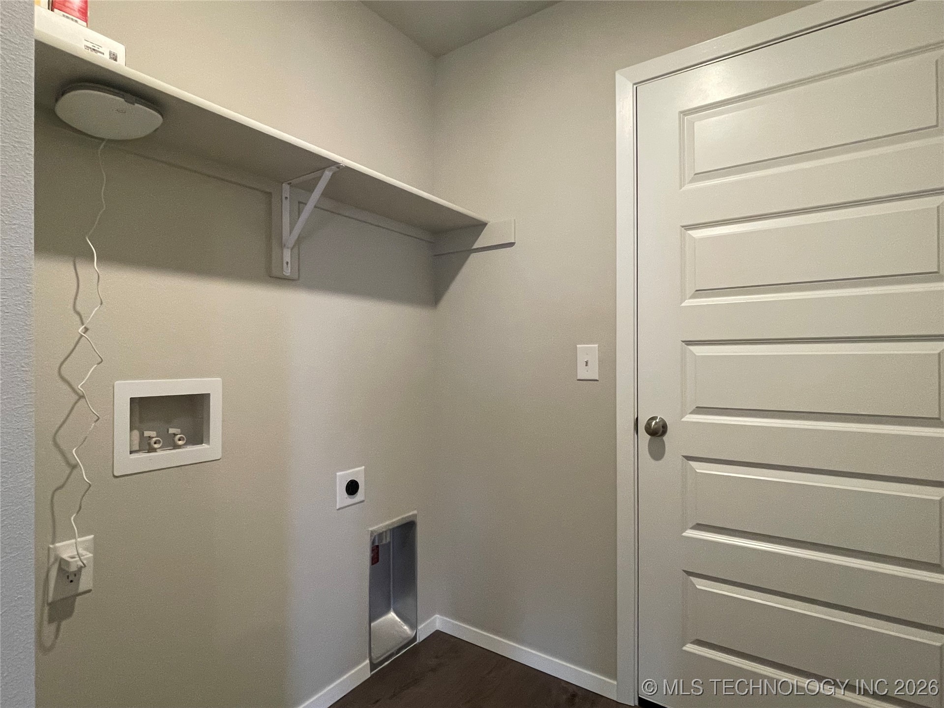 1010 W Lawton Road Property Photo 8