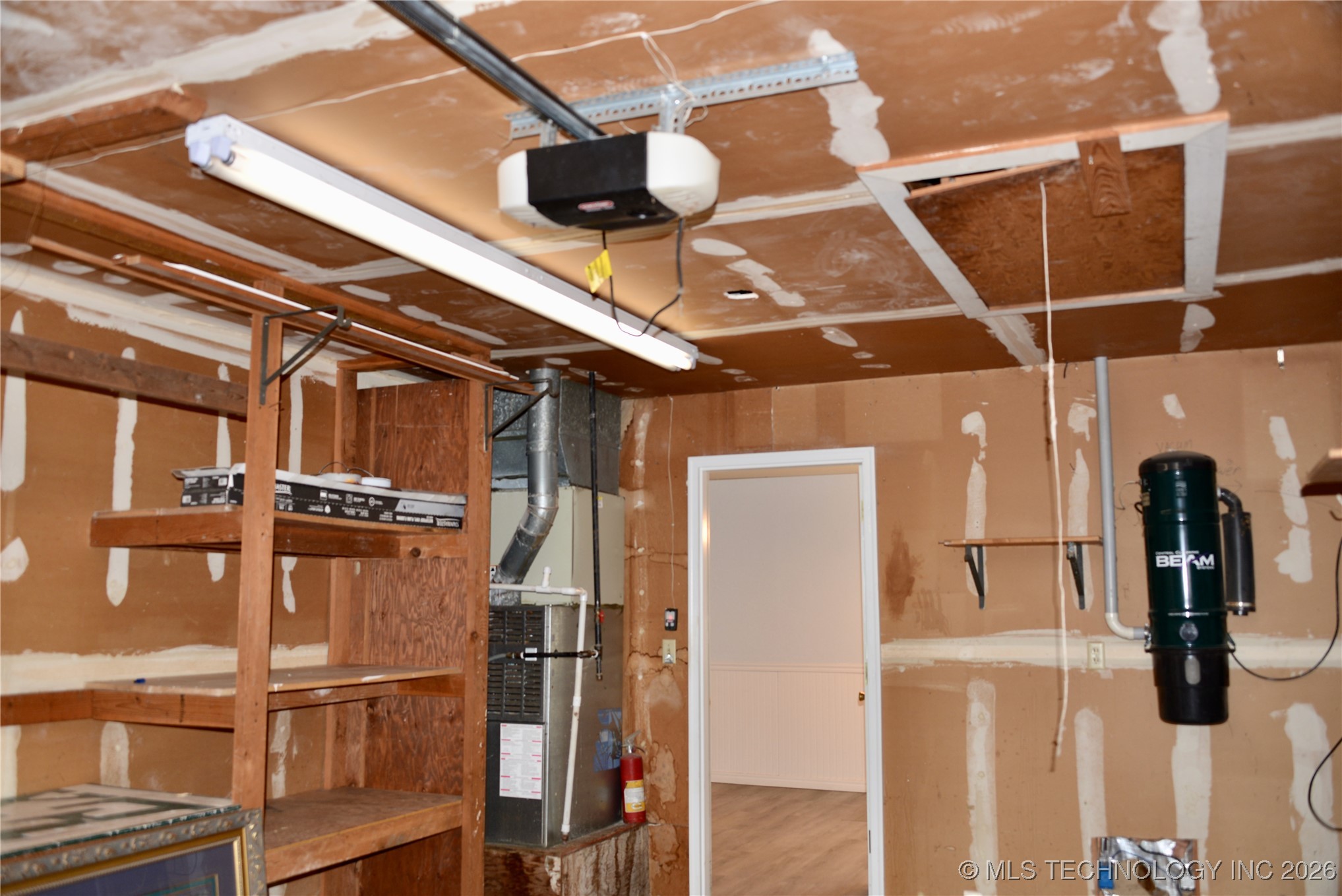 1215 Wade Wells Drive Property Photo 32