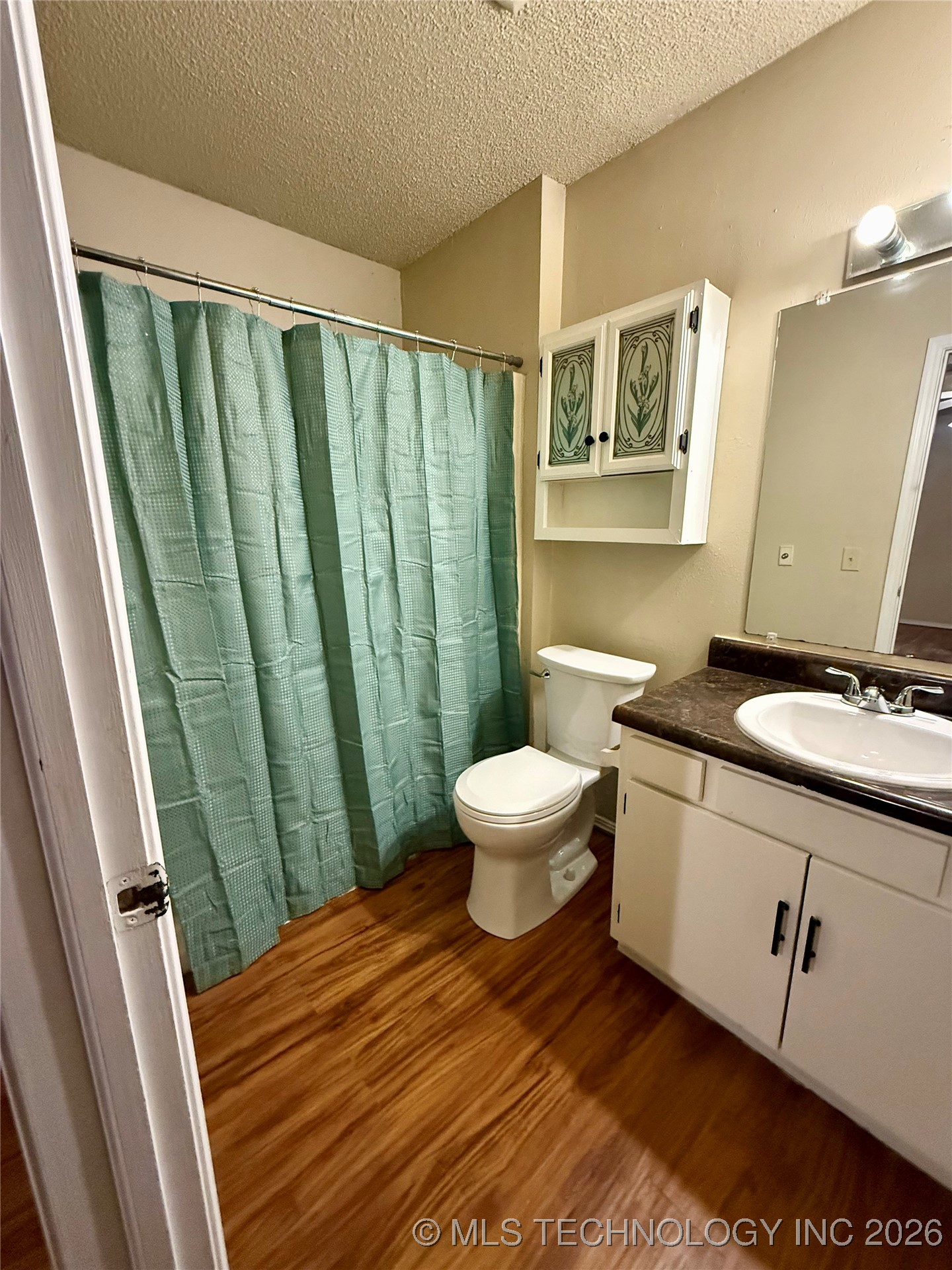 4609 S Date Avenue Property Photo 7