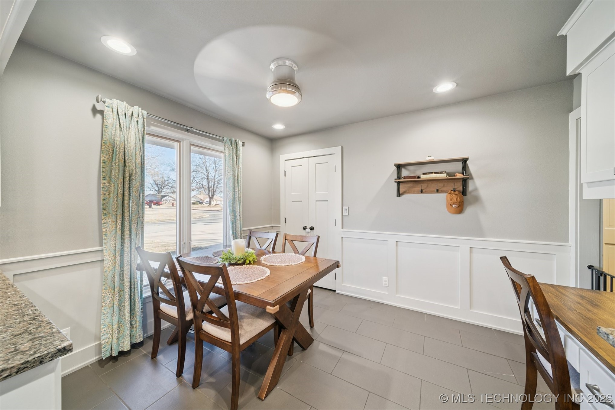 1912 Brookfield Terrace Property Photo 23