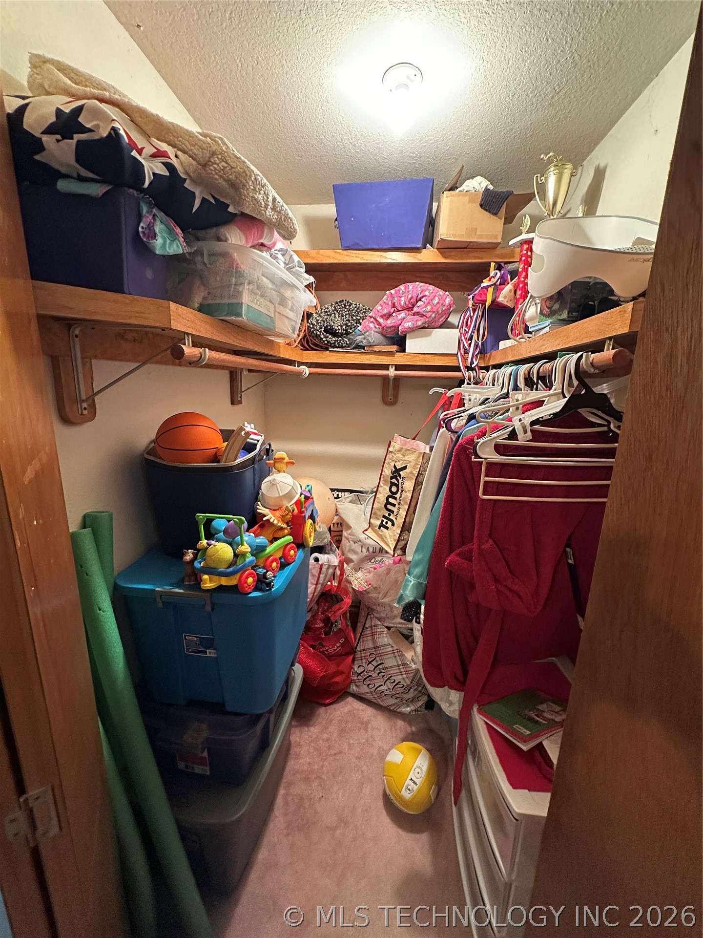 1135 Cravens Property Photo 11