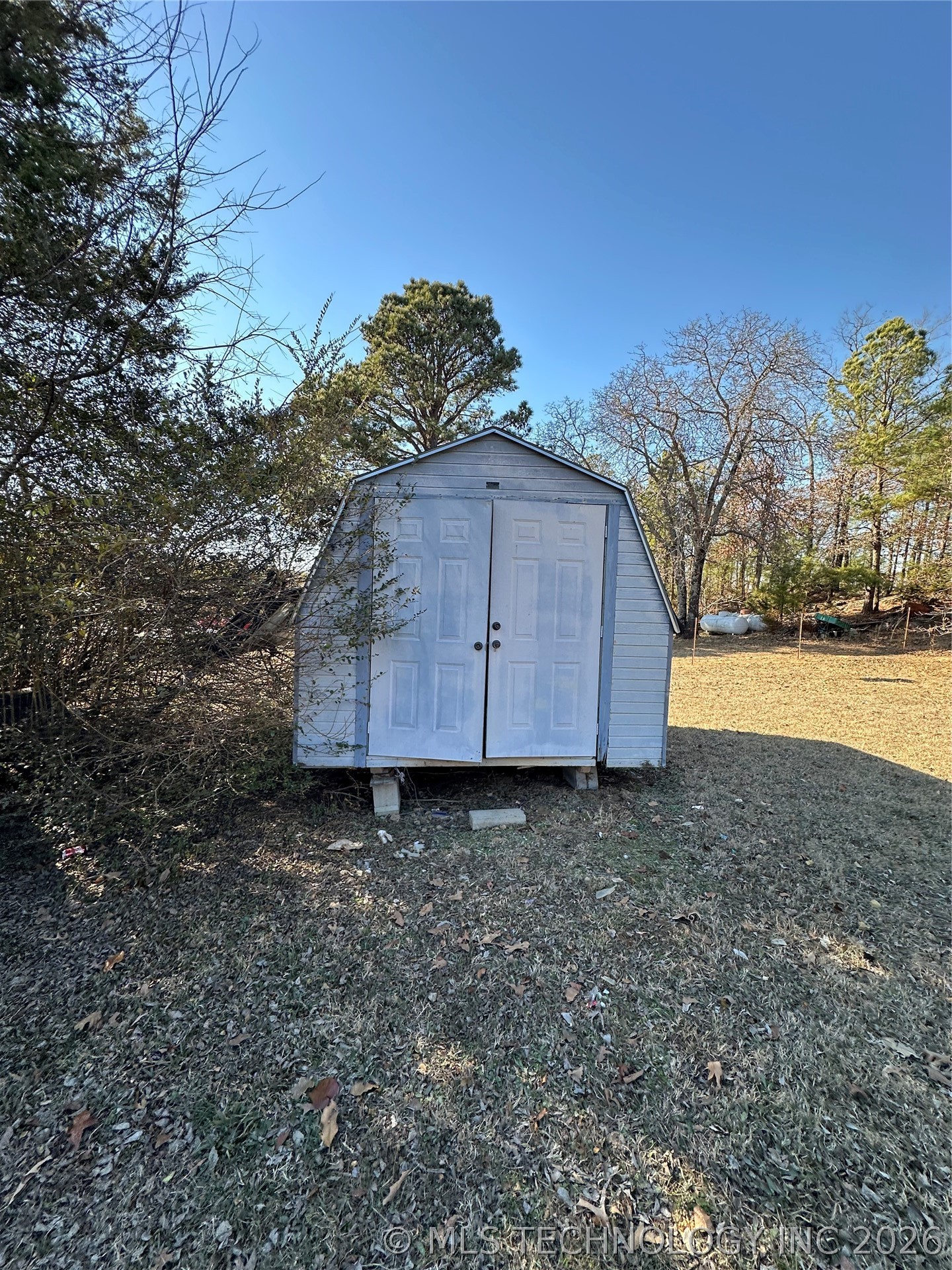 1135 Cravens Property Photo 22