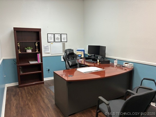 245 S Hwy 169 Street Property Photo 14