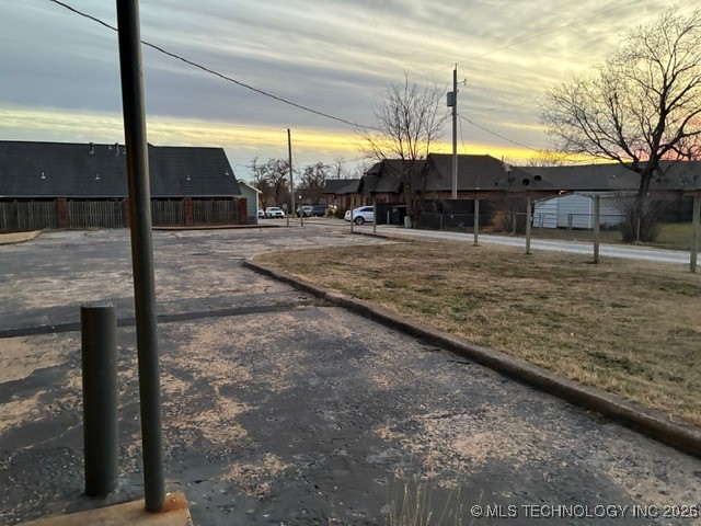 245 S Hwy 169 Street Property Photo 25