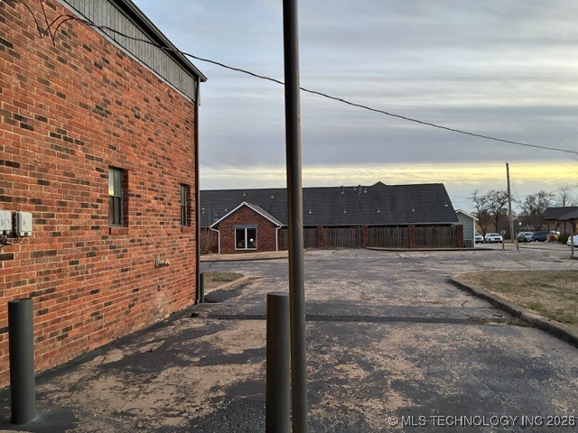 245 S Hwy 169 Street Property Photo 26