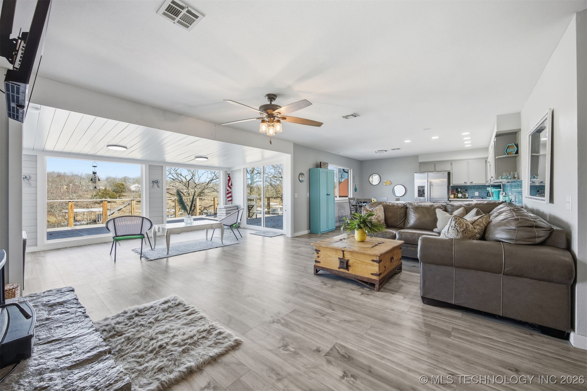 429833 E 1156 Road Property Photo 7