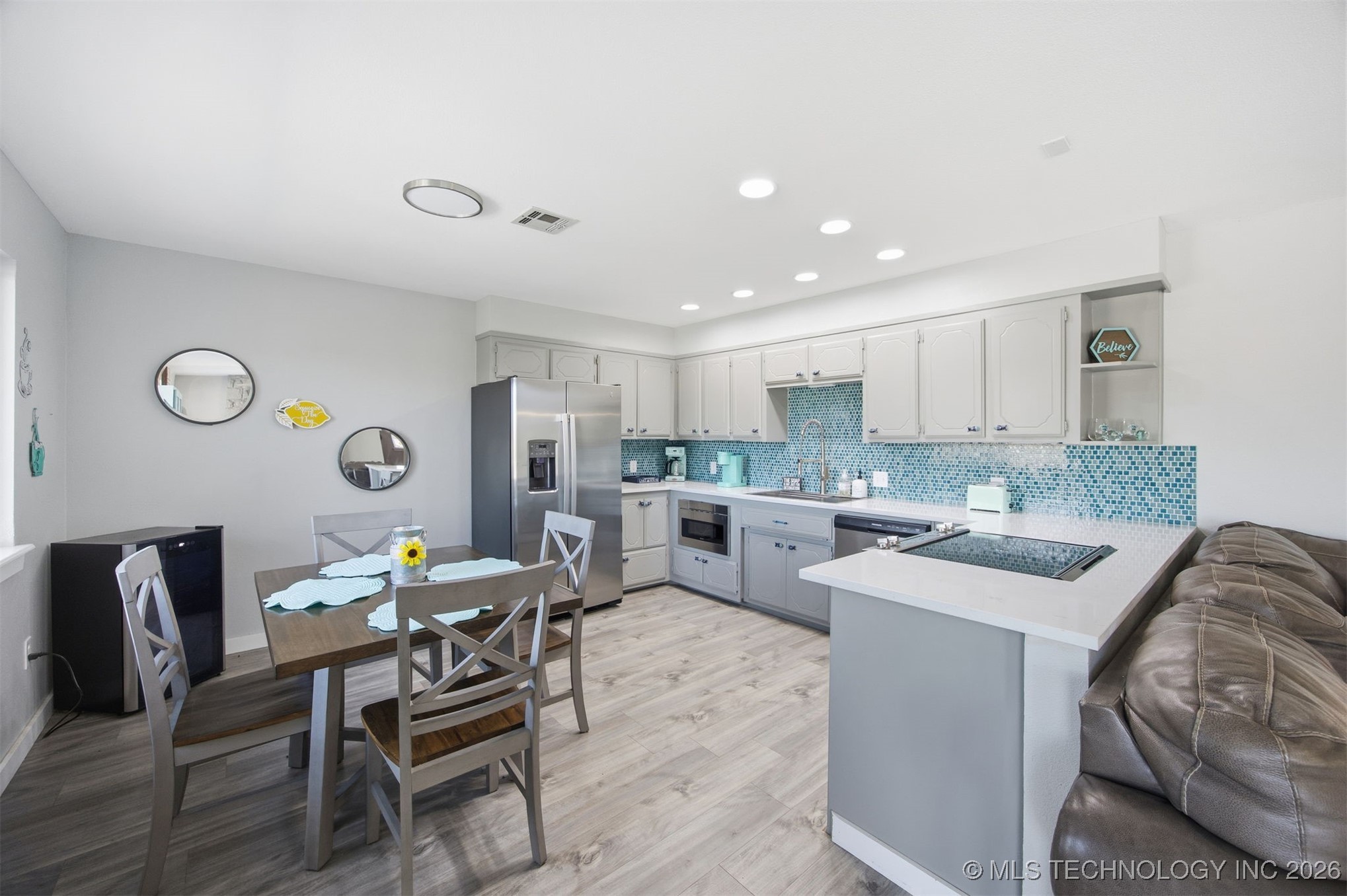 429833 E 1156 Road Property Photo 8