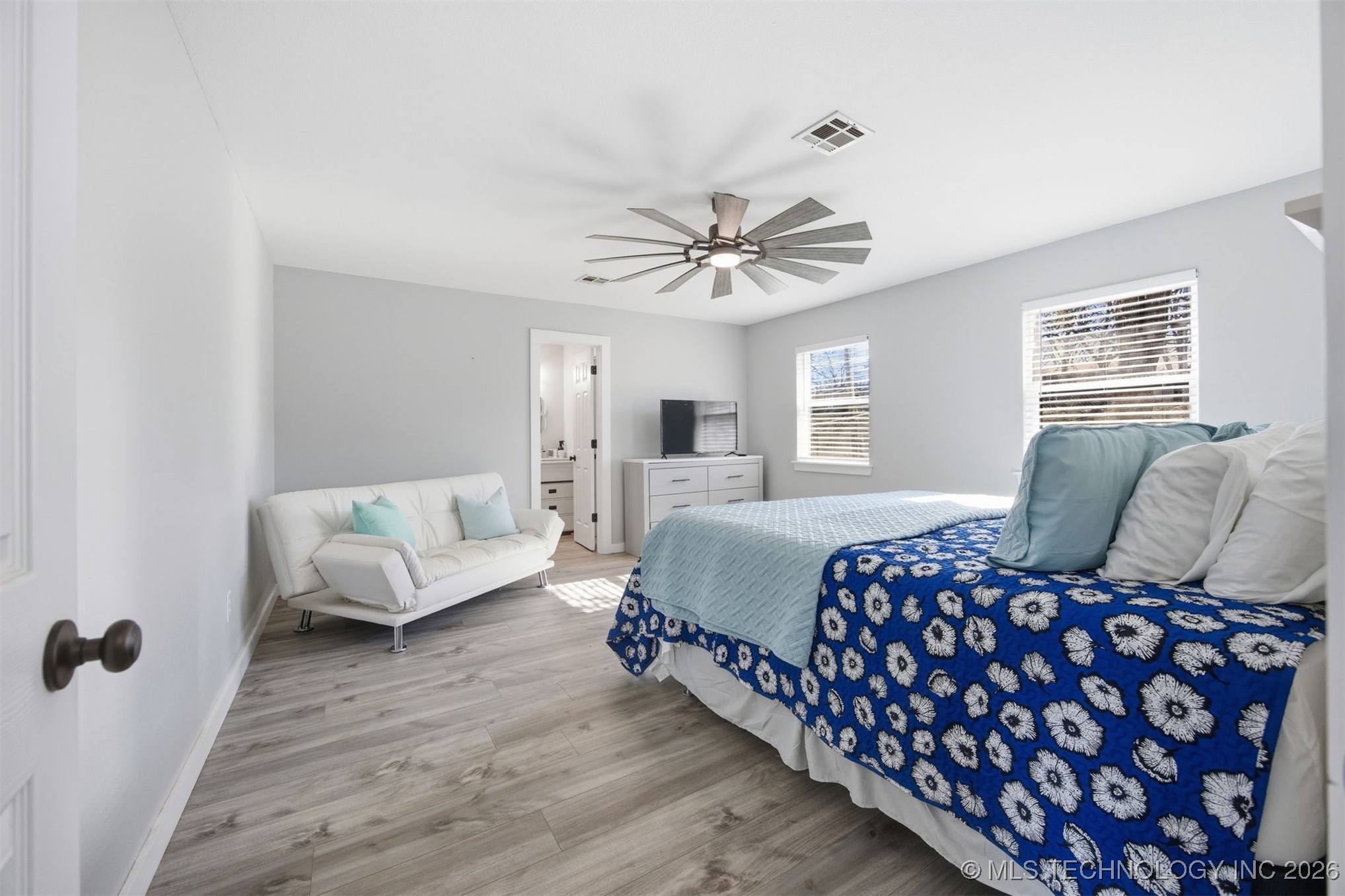 429833 E 1156 Road Property Photo 14