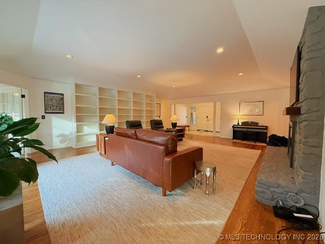 11220 S Erie Avenue Property Photo 4