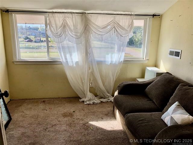 1301 E Ash Street Property Photo 9