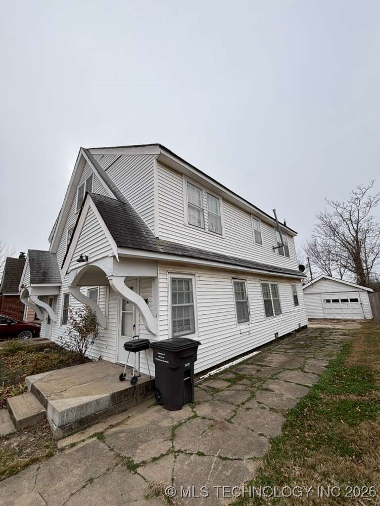 1337 Sw Keeler Avenue Property Photo 2