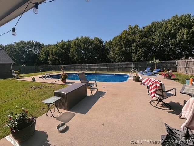 84 Glenway Property Photo 4