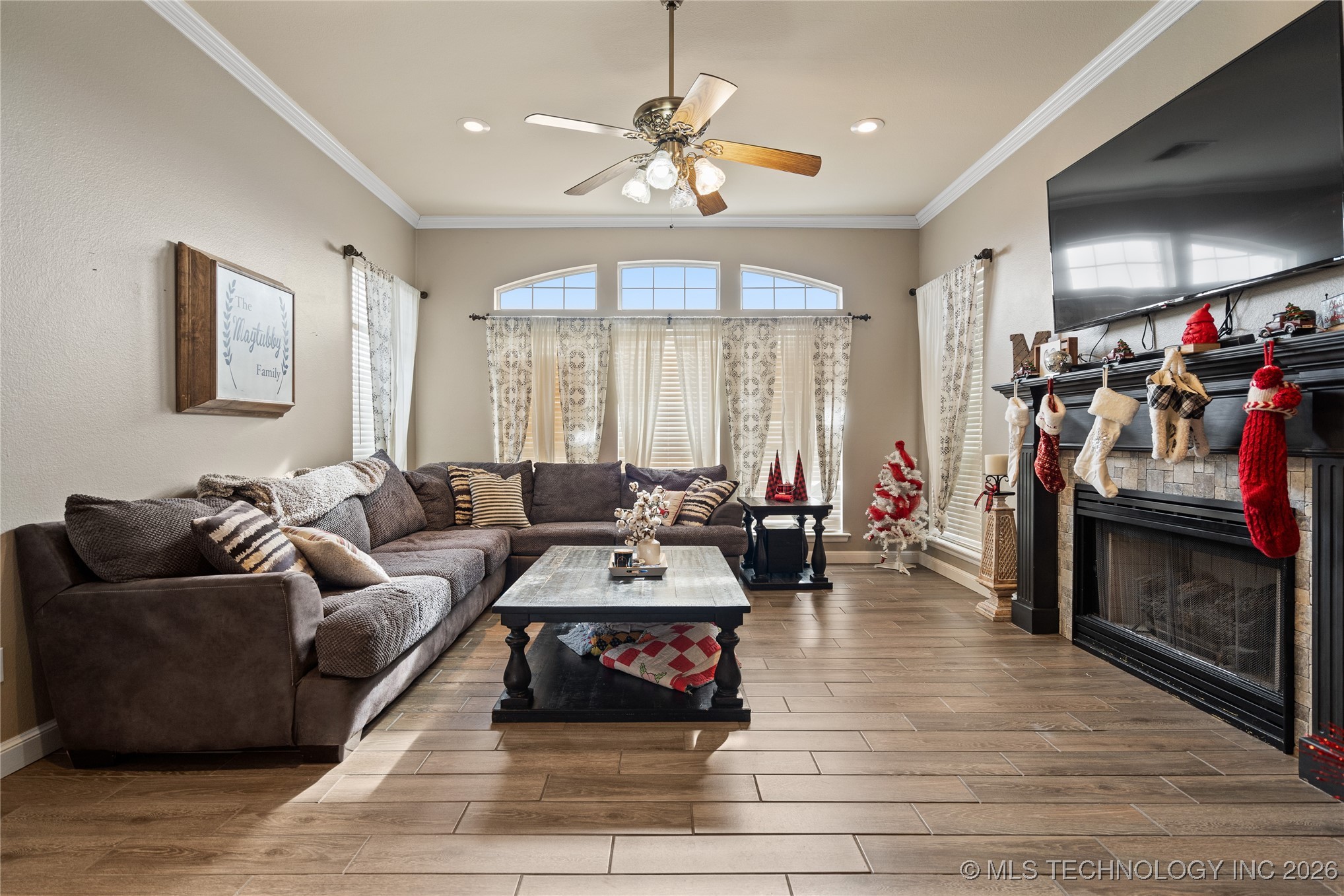 84 Glenway Property Photo 10