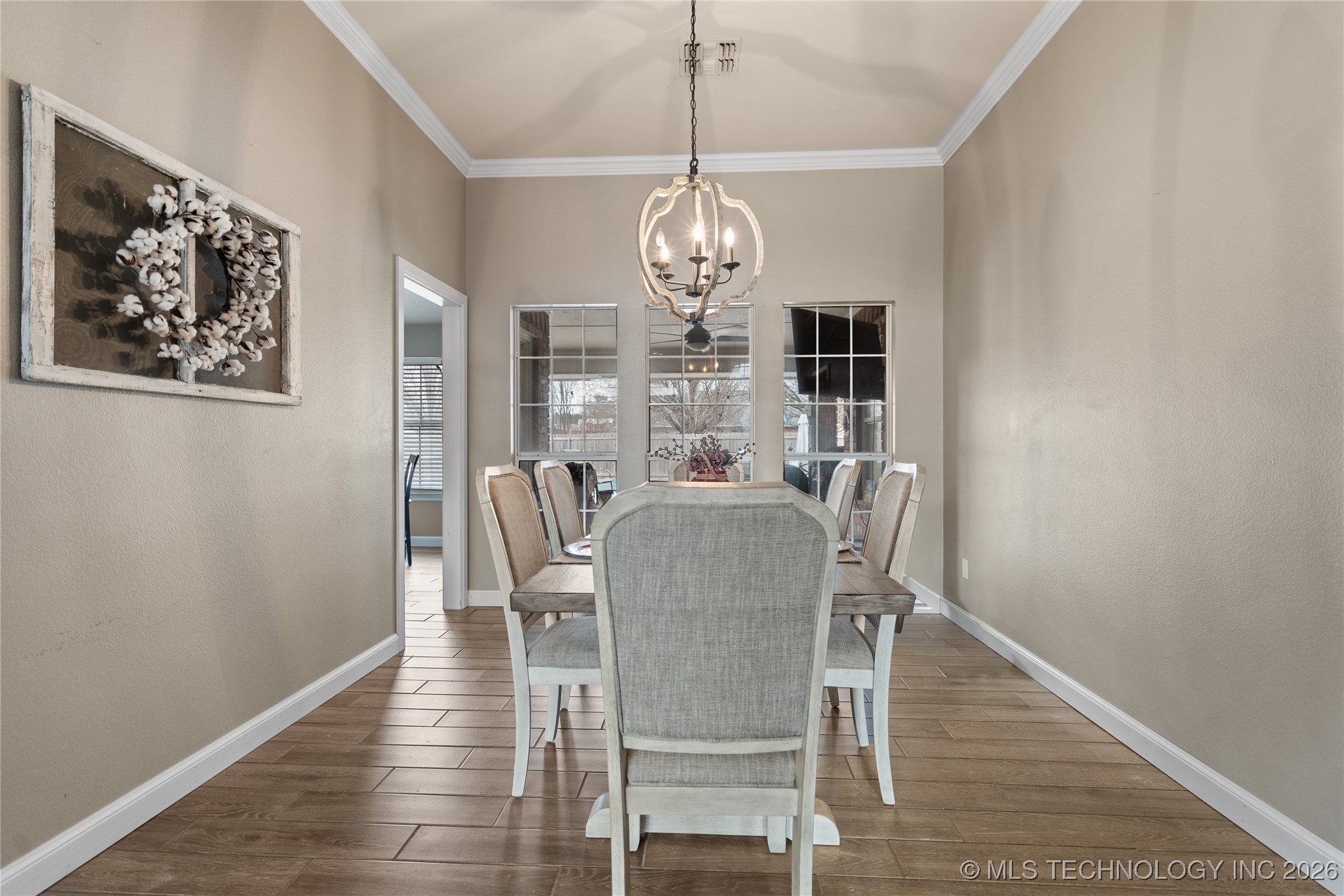 84 Glenway Property Photo 13