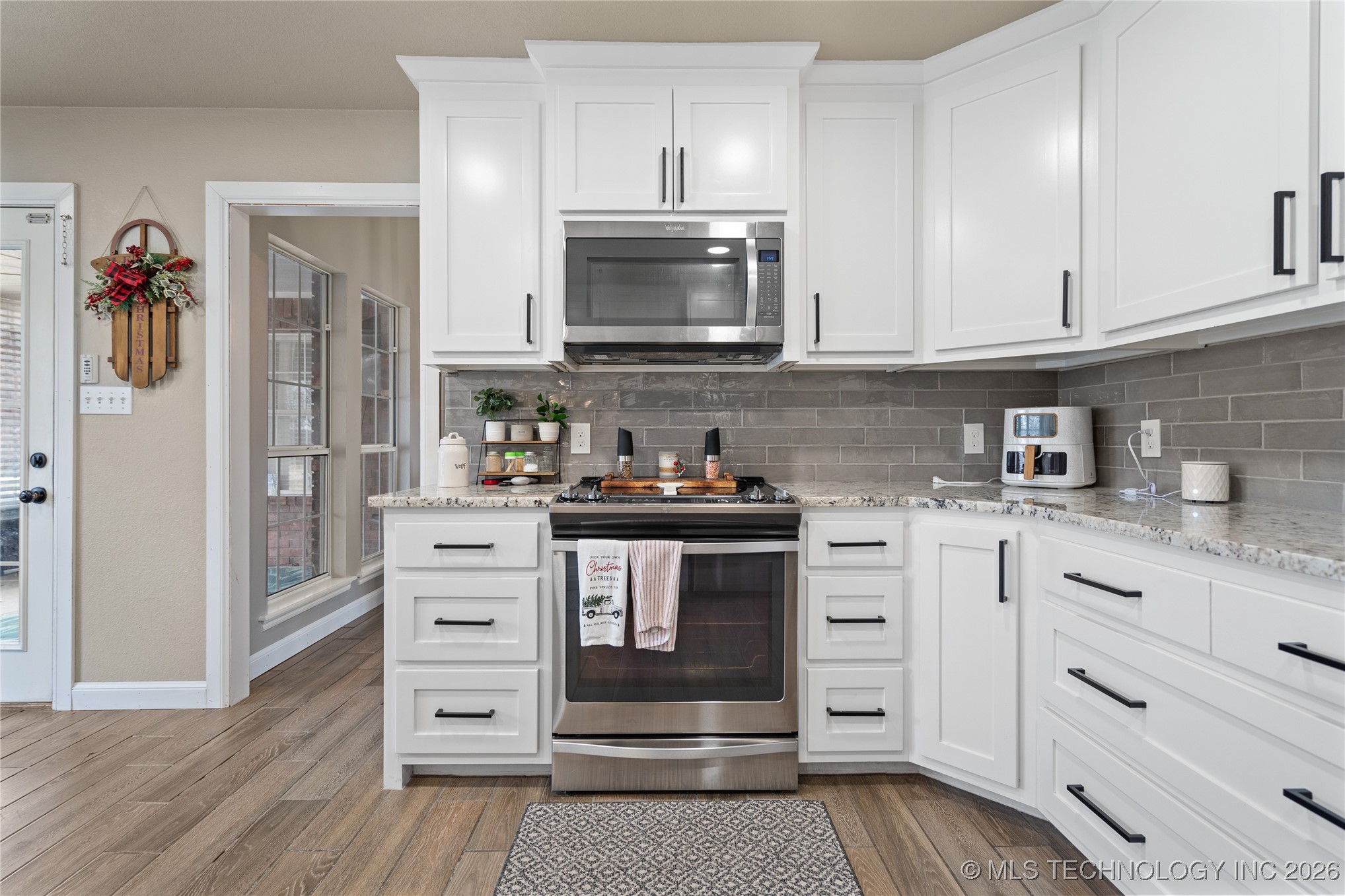 84 Glenway Property Photo 19