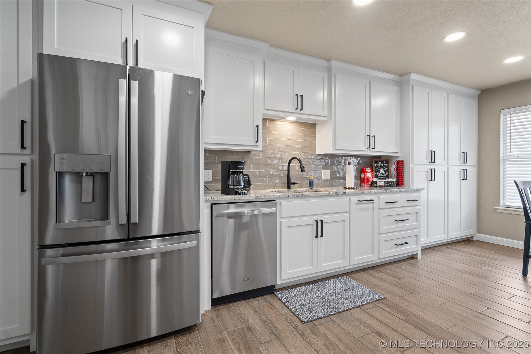 84 Glenway Property Photo 20