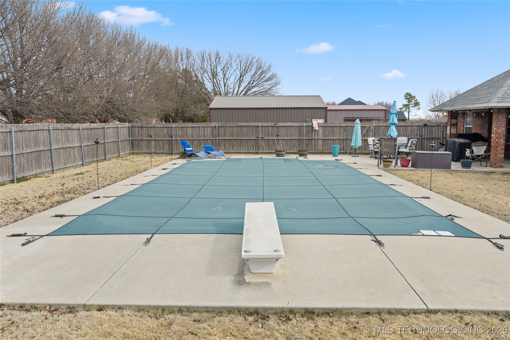 84 Glenway Property Photo 44