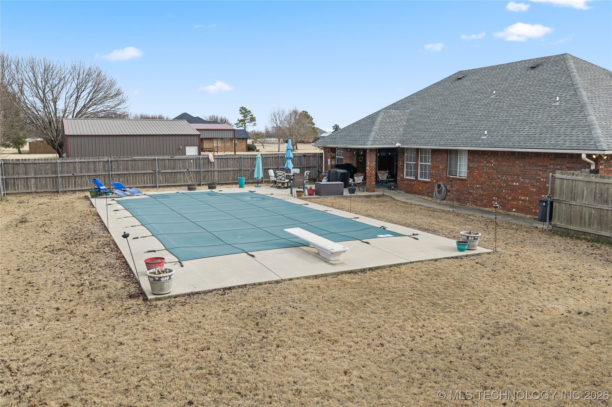 84 Glenway Property Photo 45