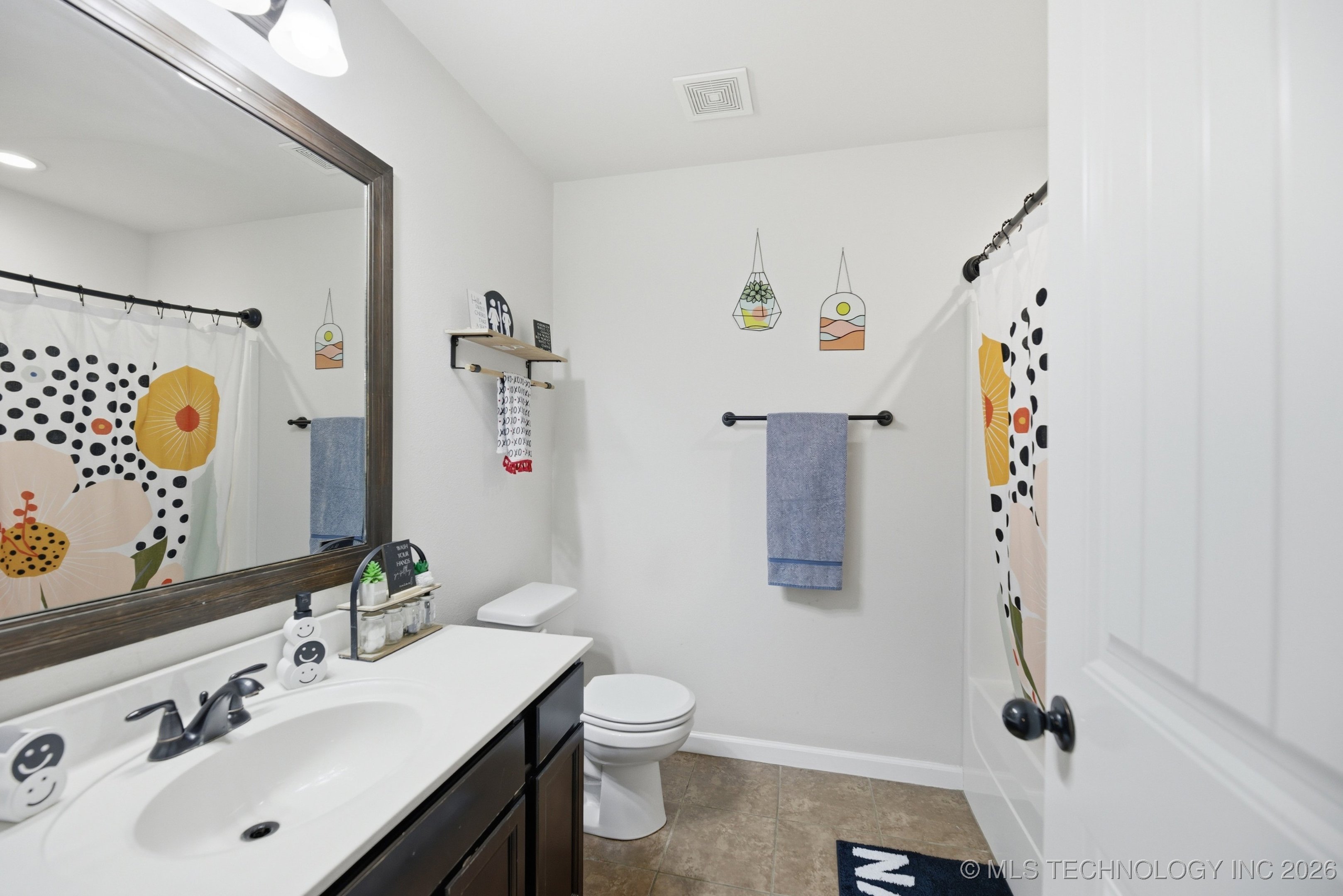 20601 E 32nd Street S Property Photo 14