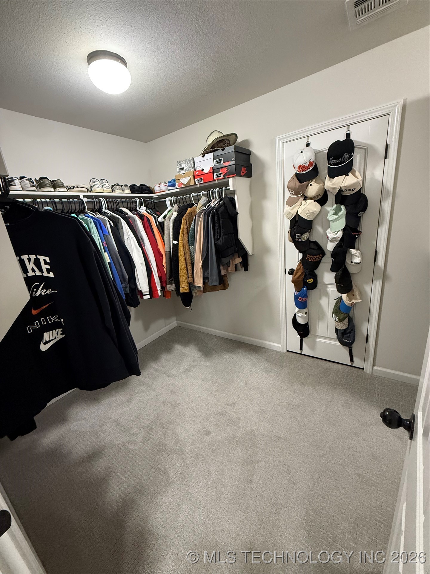 20601 E 32nd Street S Property Photo 17