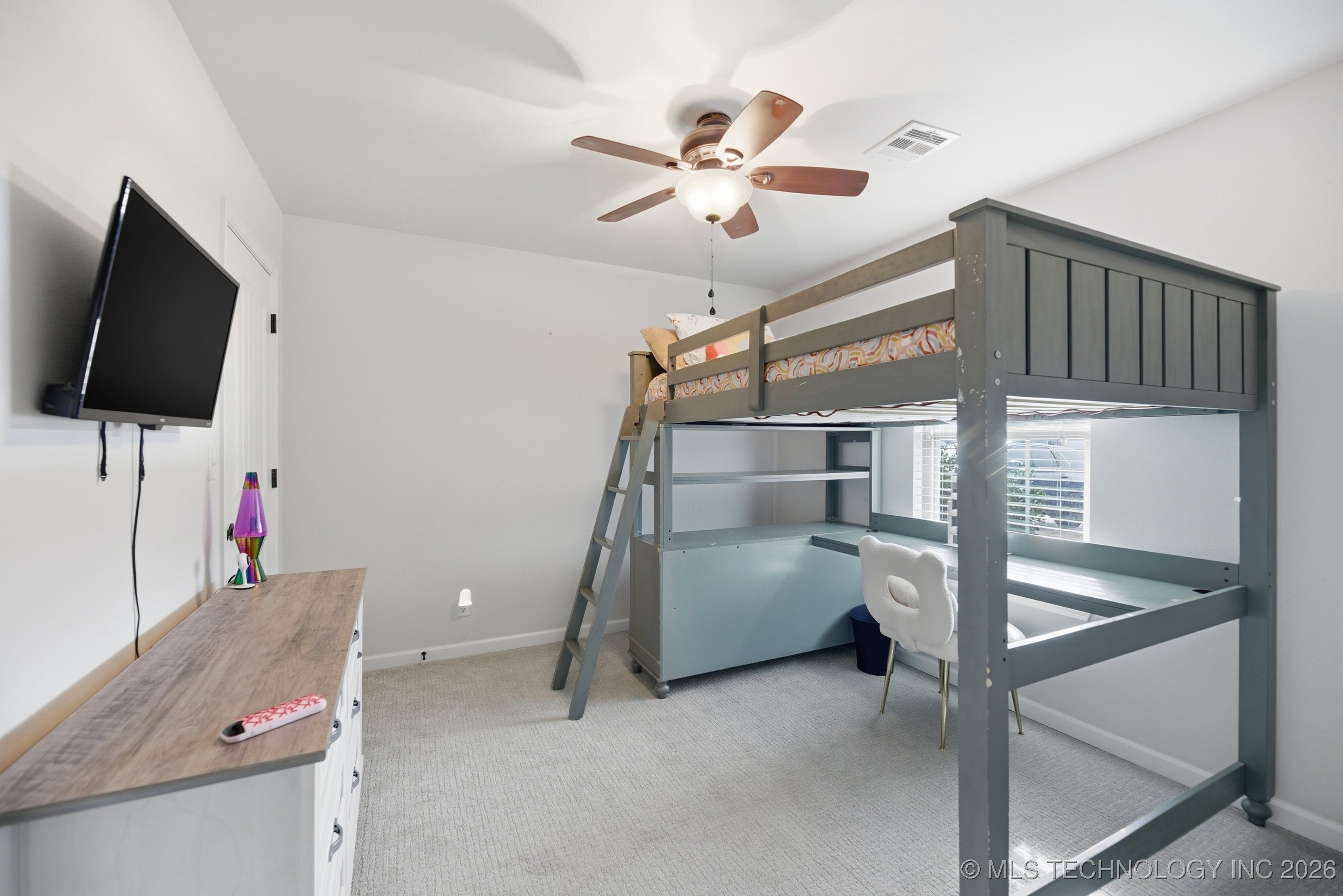 20601 E 32nd Street S Property Photo 20