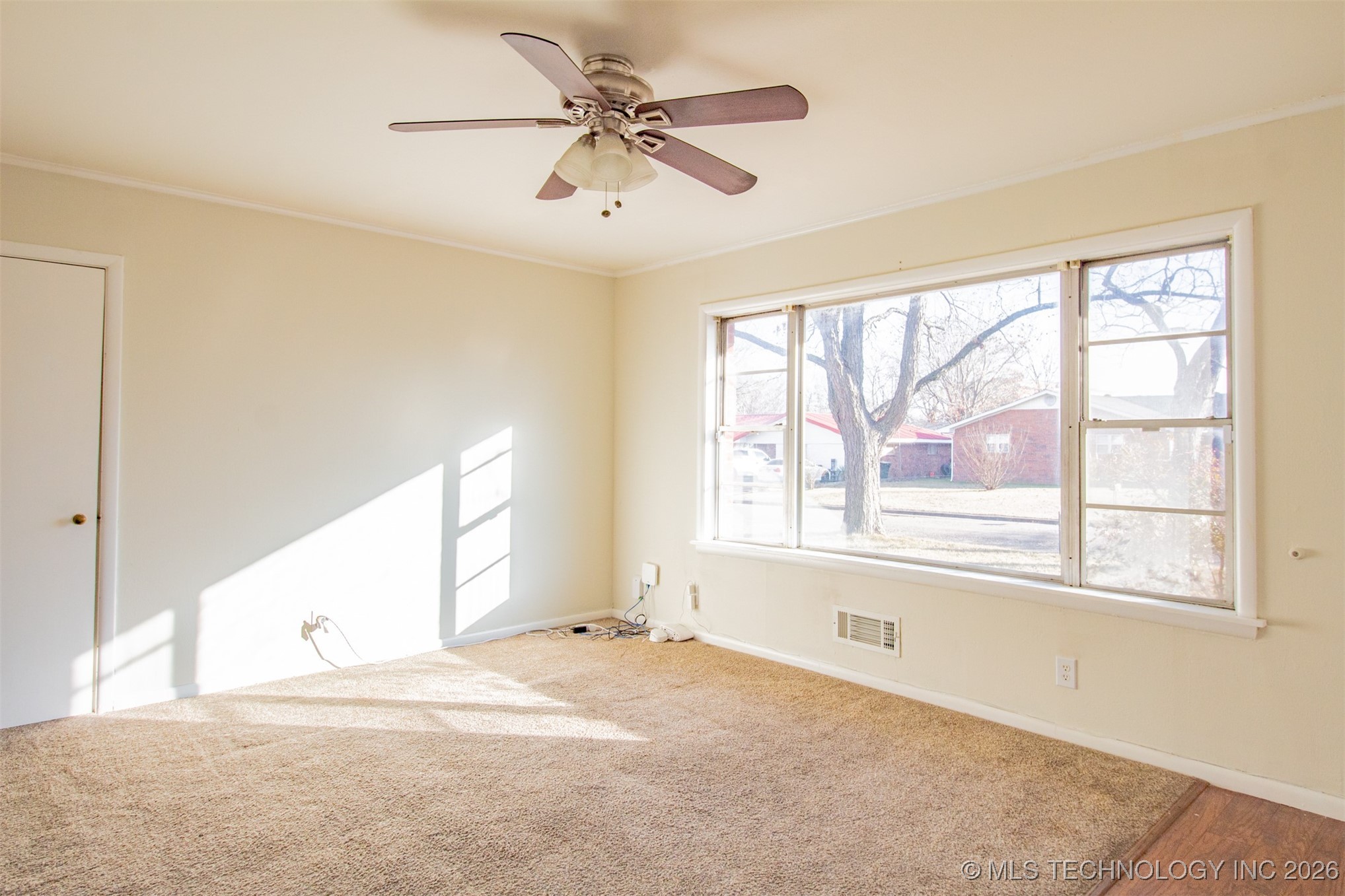 1702 Maple Property Photo 15