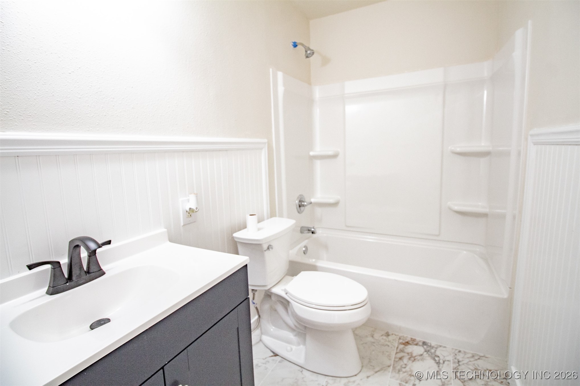 1702 Maple Property Photo 25