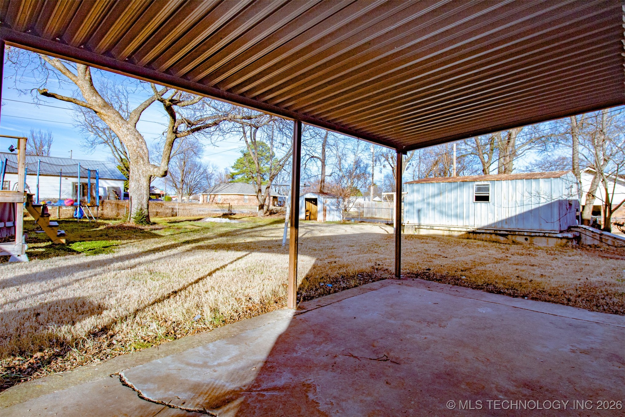 1702 Maple Property Photo 33