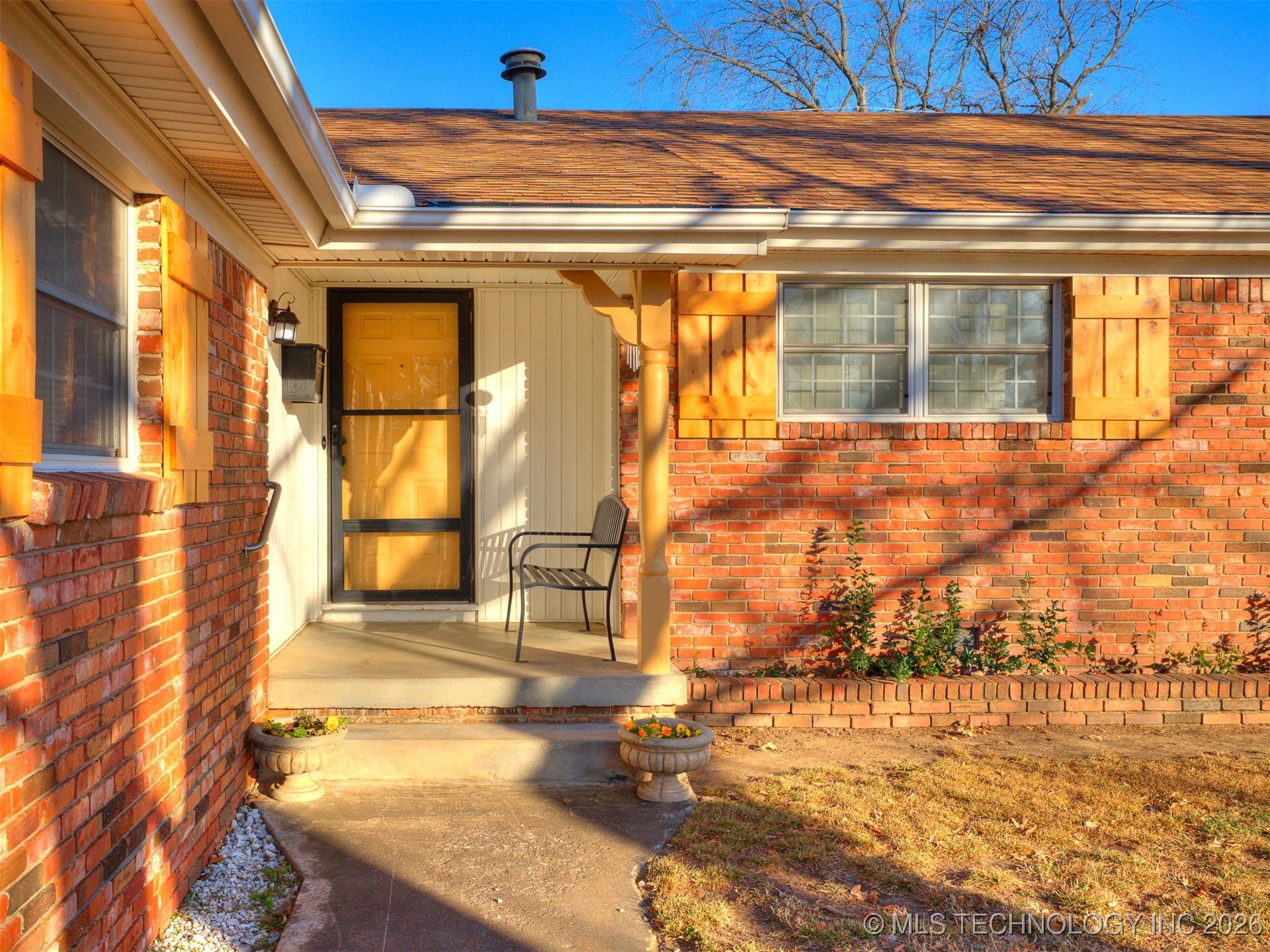 3221 S 70th East East Avenue Property Photo 2