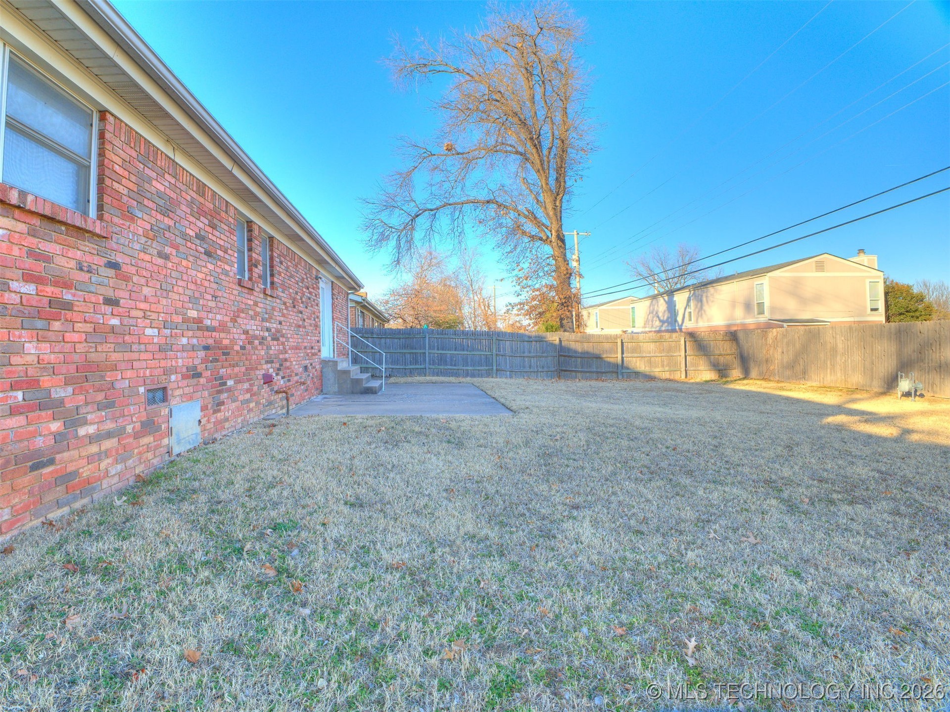 3221 S 70th East East Avenue Property Photo 24