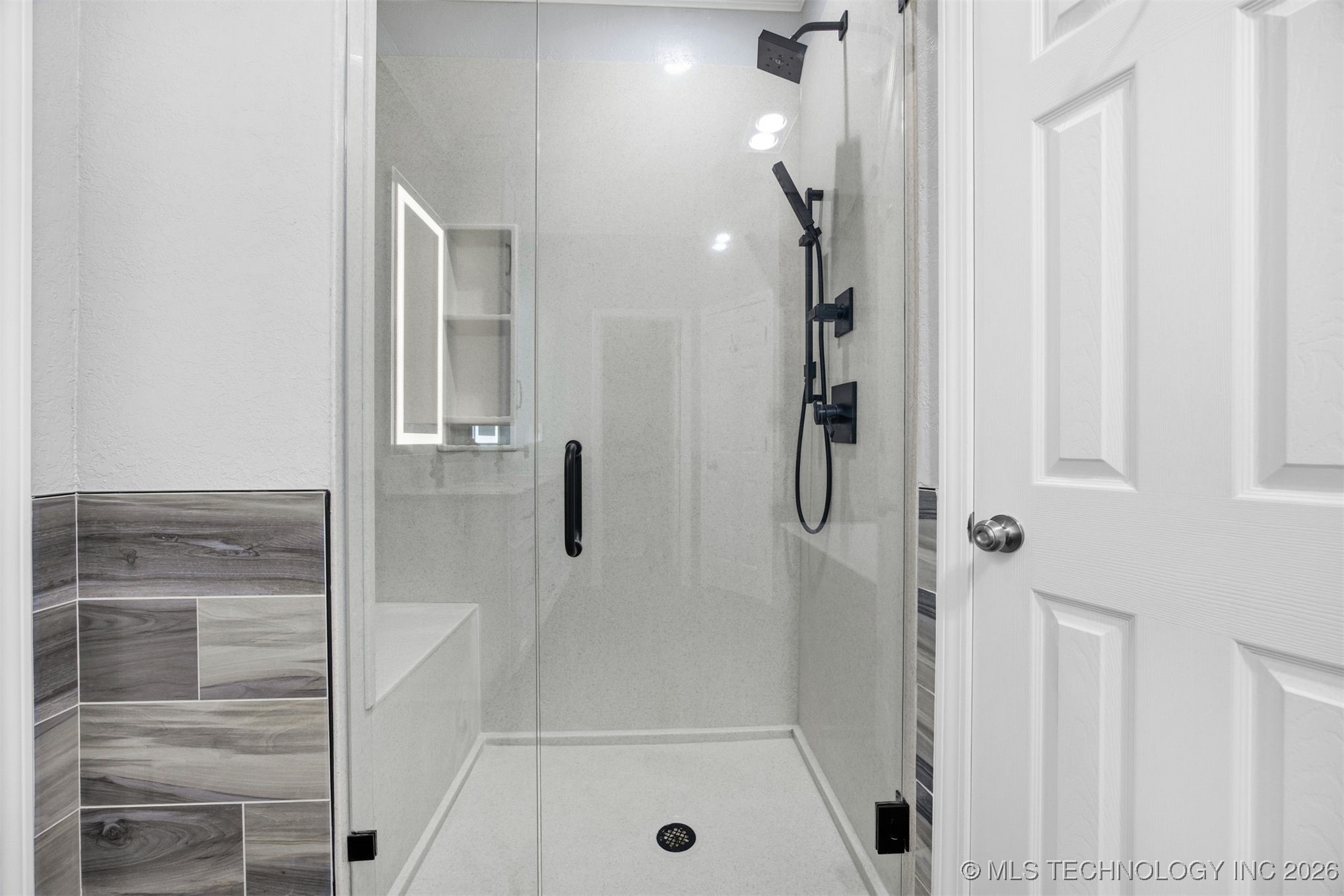 8709 125th East Avenue Property Photo 33