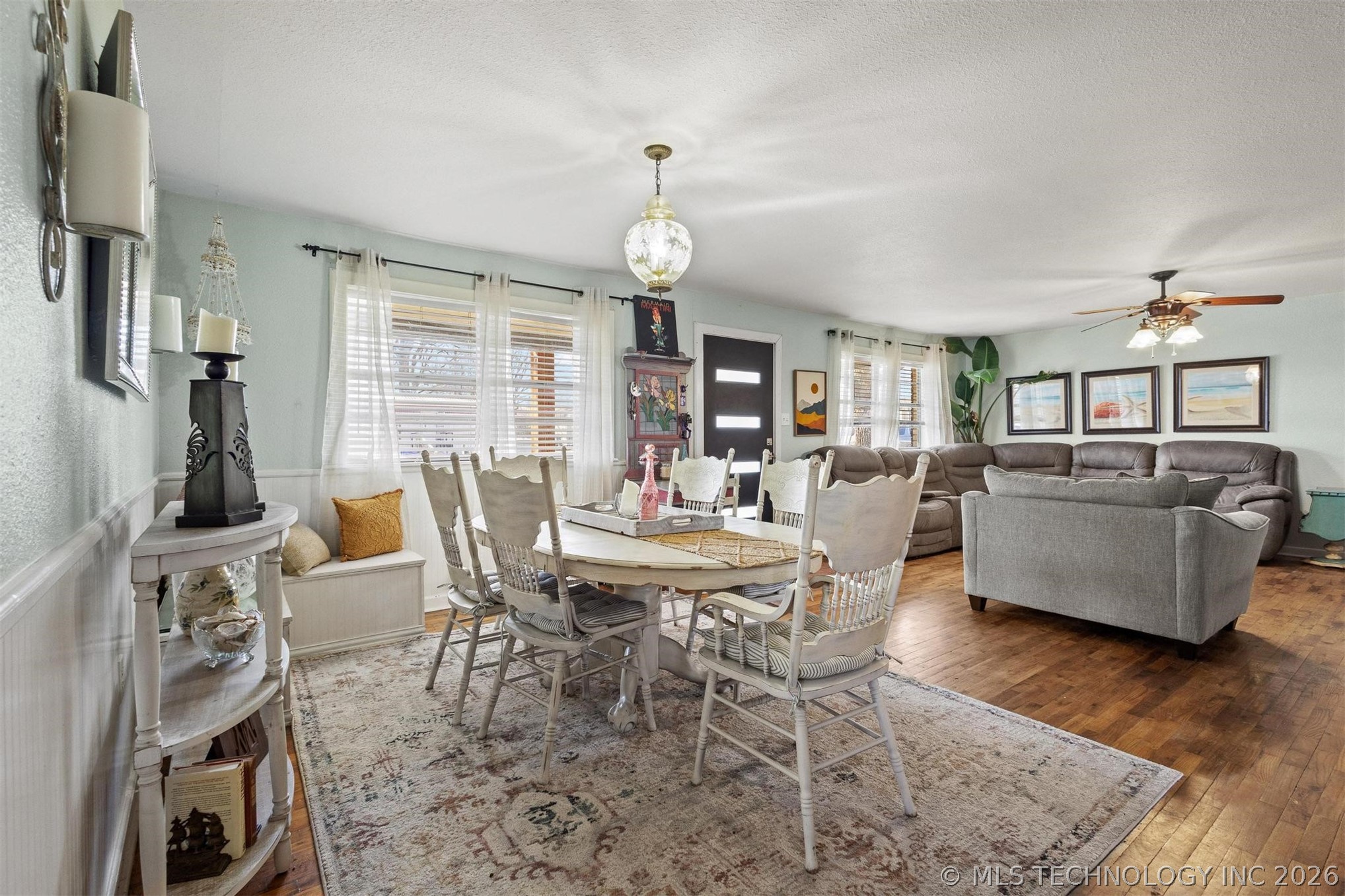 210 Maple Property Photo 7