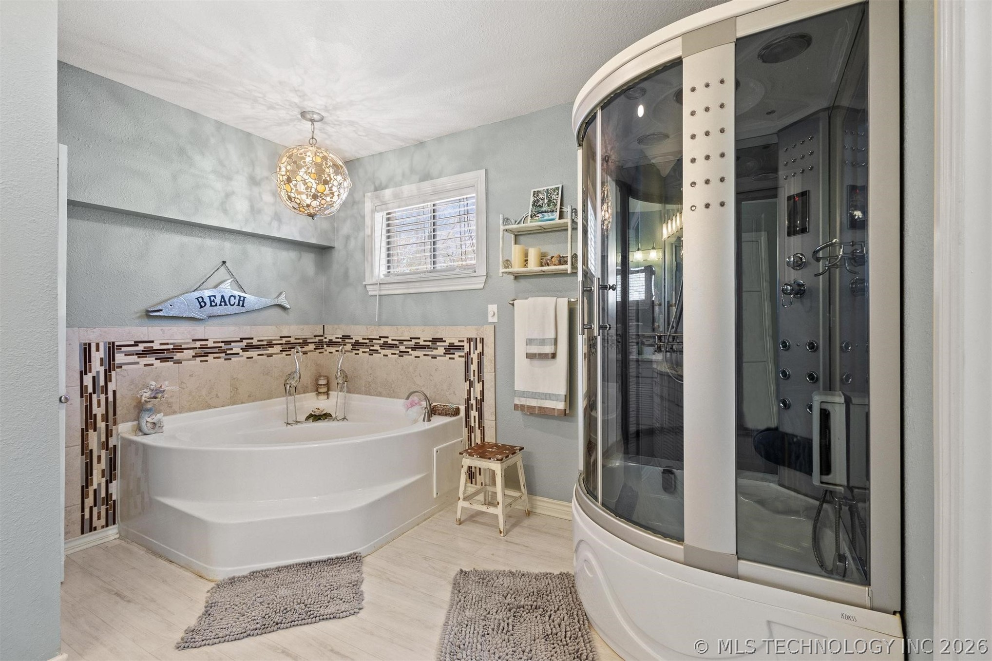 210 Maple Property Photo 19